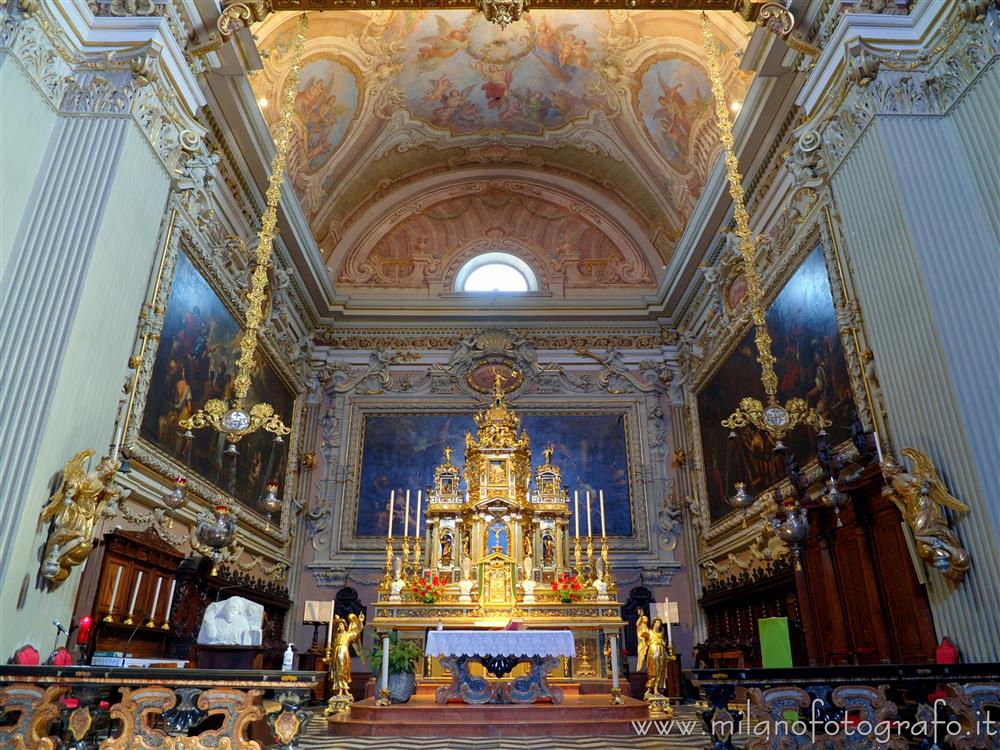 Mandello del Lario (Lecco, Italy) - Presbytery of the Church of Saint Lawrence Martyr